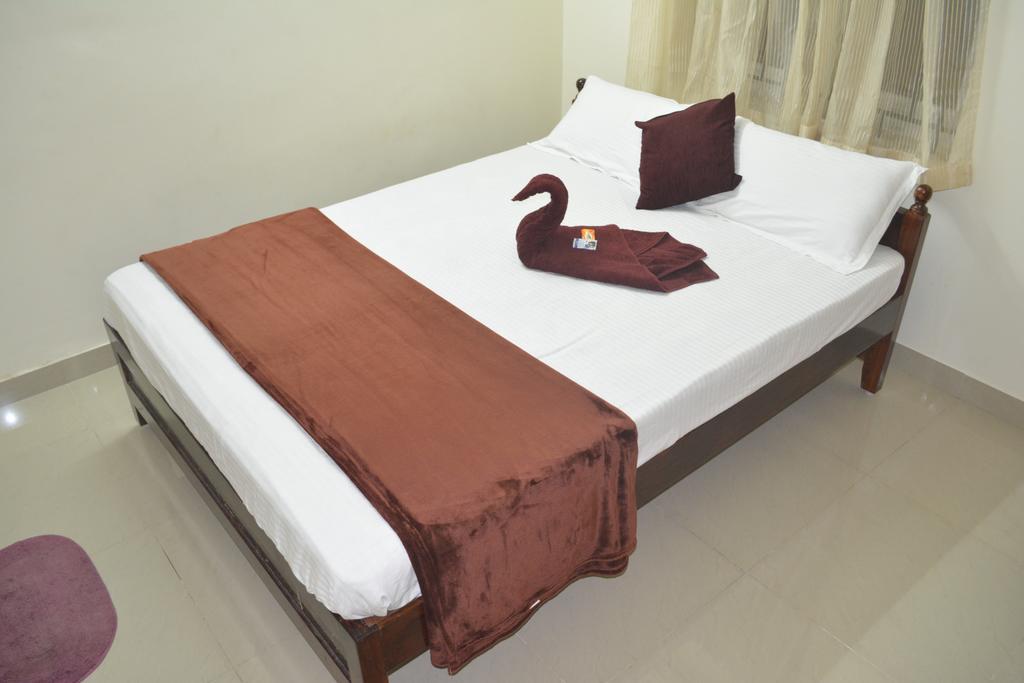 Jp Nivaas Guest House Mayiladuthurai Esterno foto