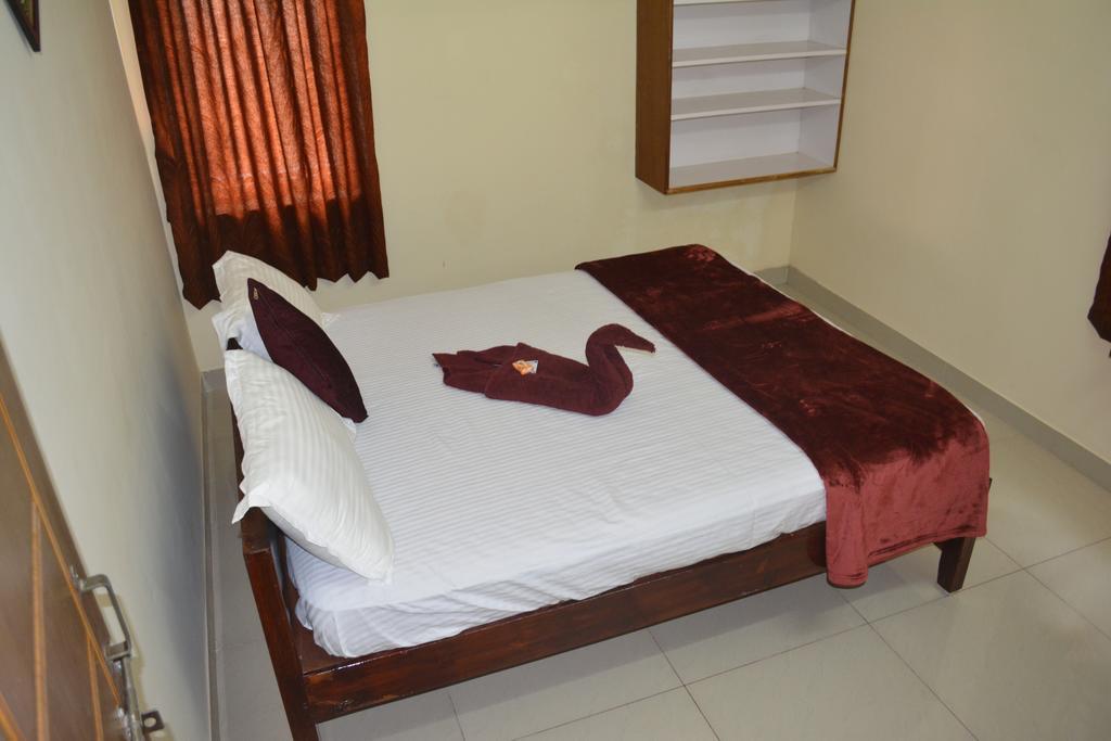 Jp Nivaas Guest House Mayiladuthurai Esterno foto