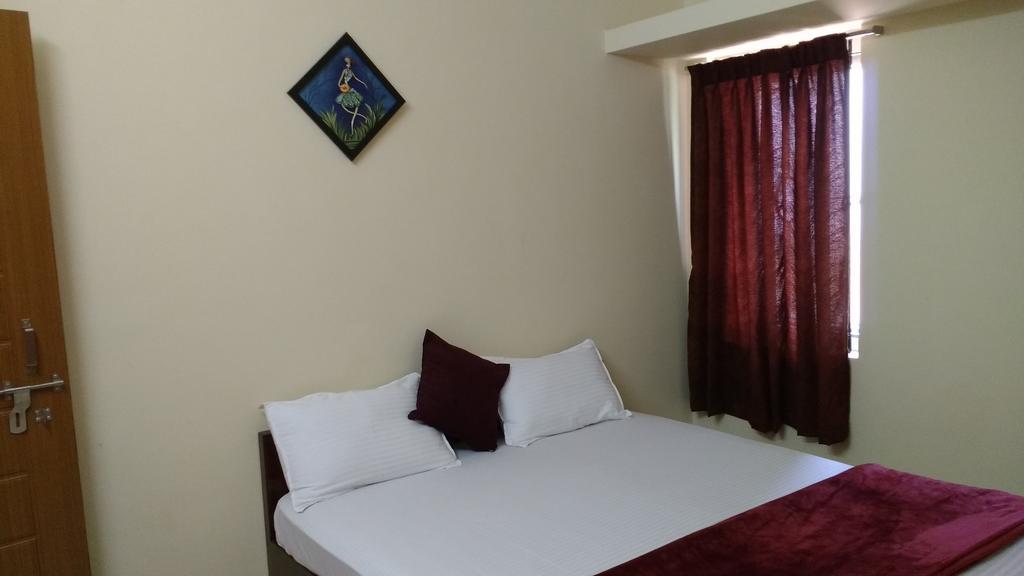 Jp Nivaas Guest House Mayiladuthurai Esterno foto