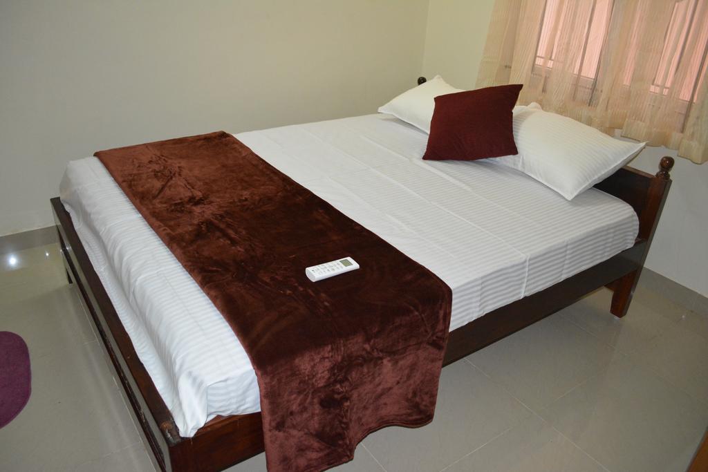 Jp Nivaas Guest House Mayiladuthurai Esterno foto